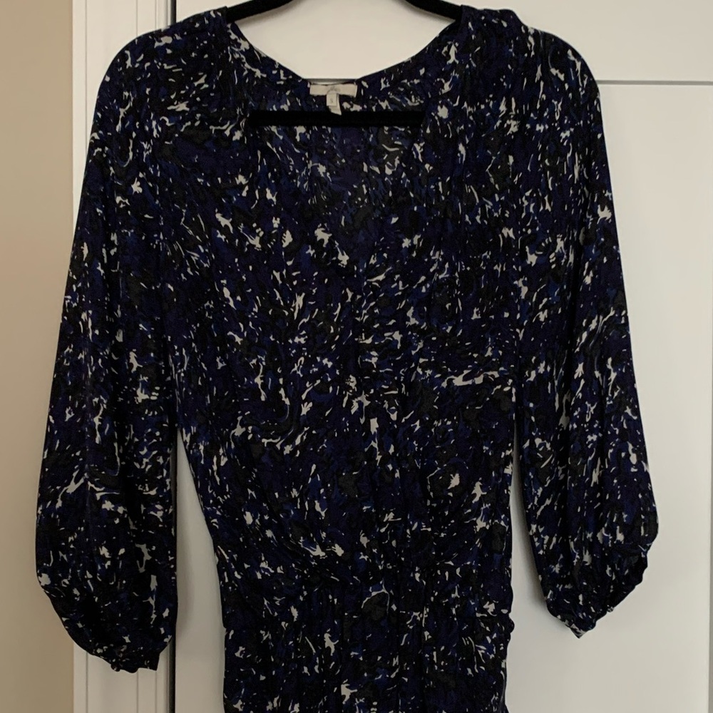 Flowy blouse with cinch waist